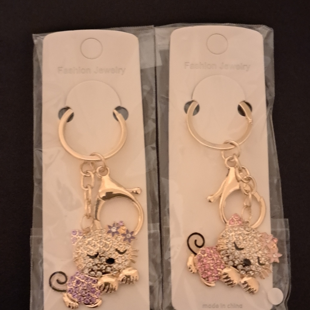 Cat Key Charm (pick 1) NWT, pink one available in a bundle list or request here.